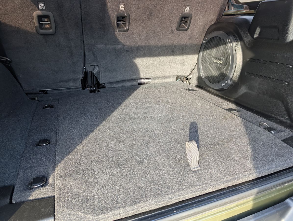 Jeep Rubicon 4dr 4x4 Manual — миниатюра 8