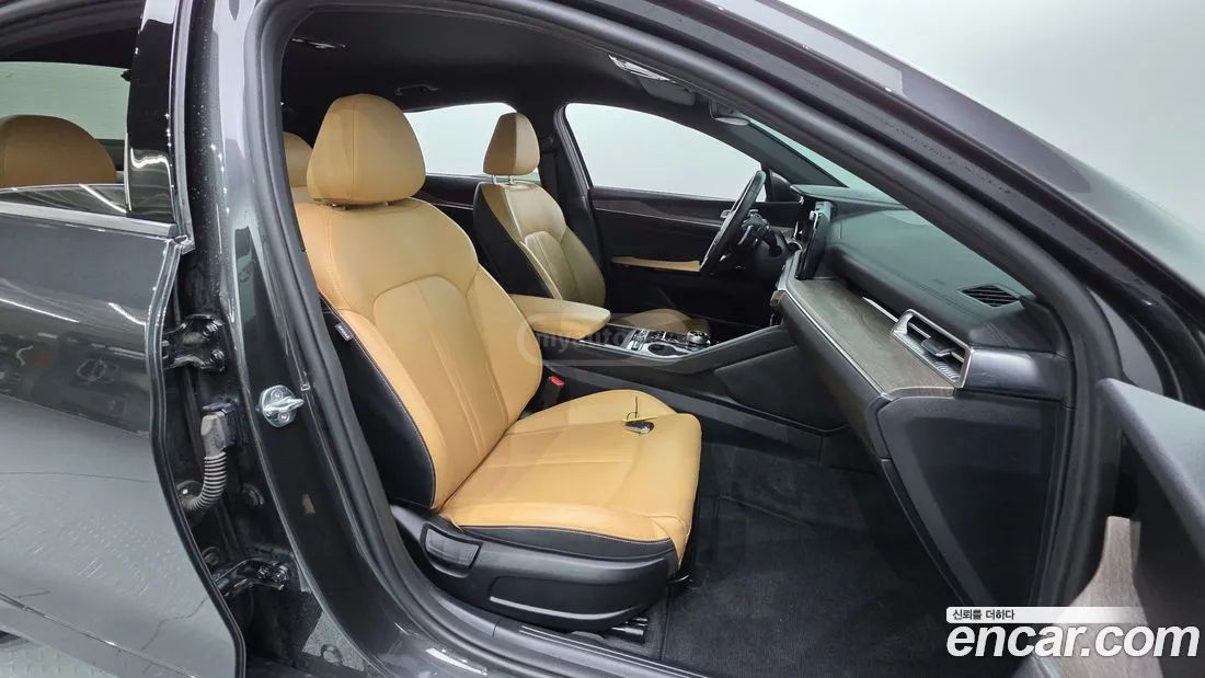 Kia Optima - фото 10