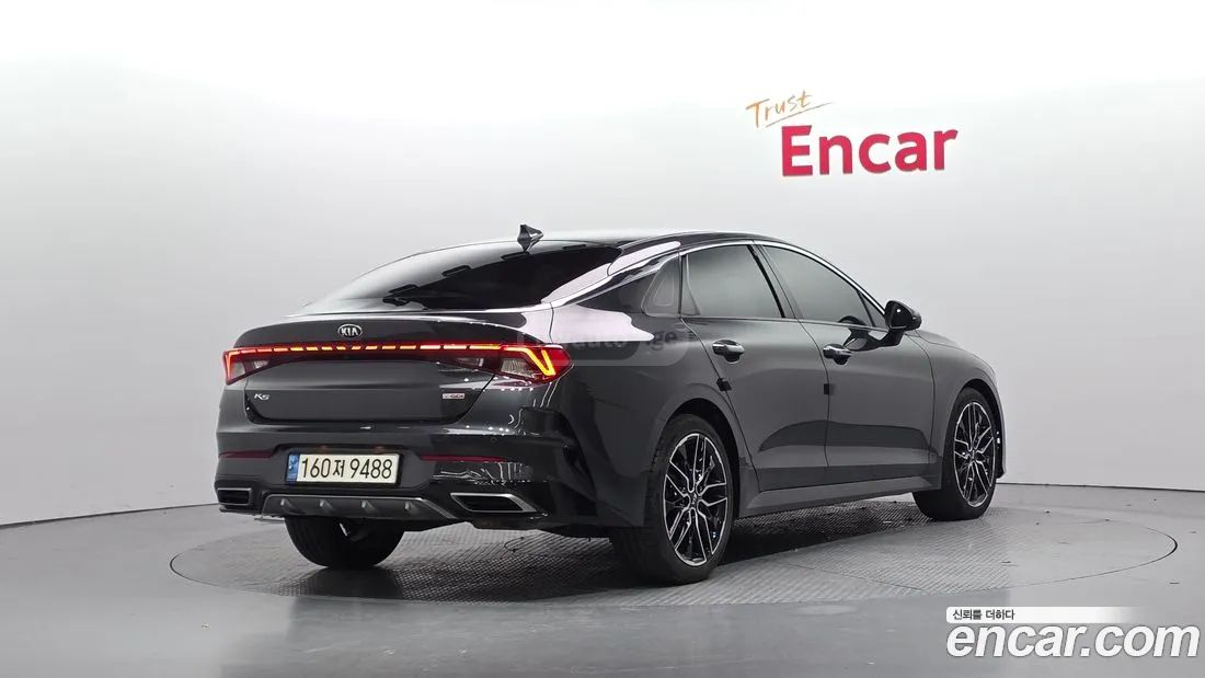 Kia Optima - фото 2