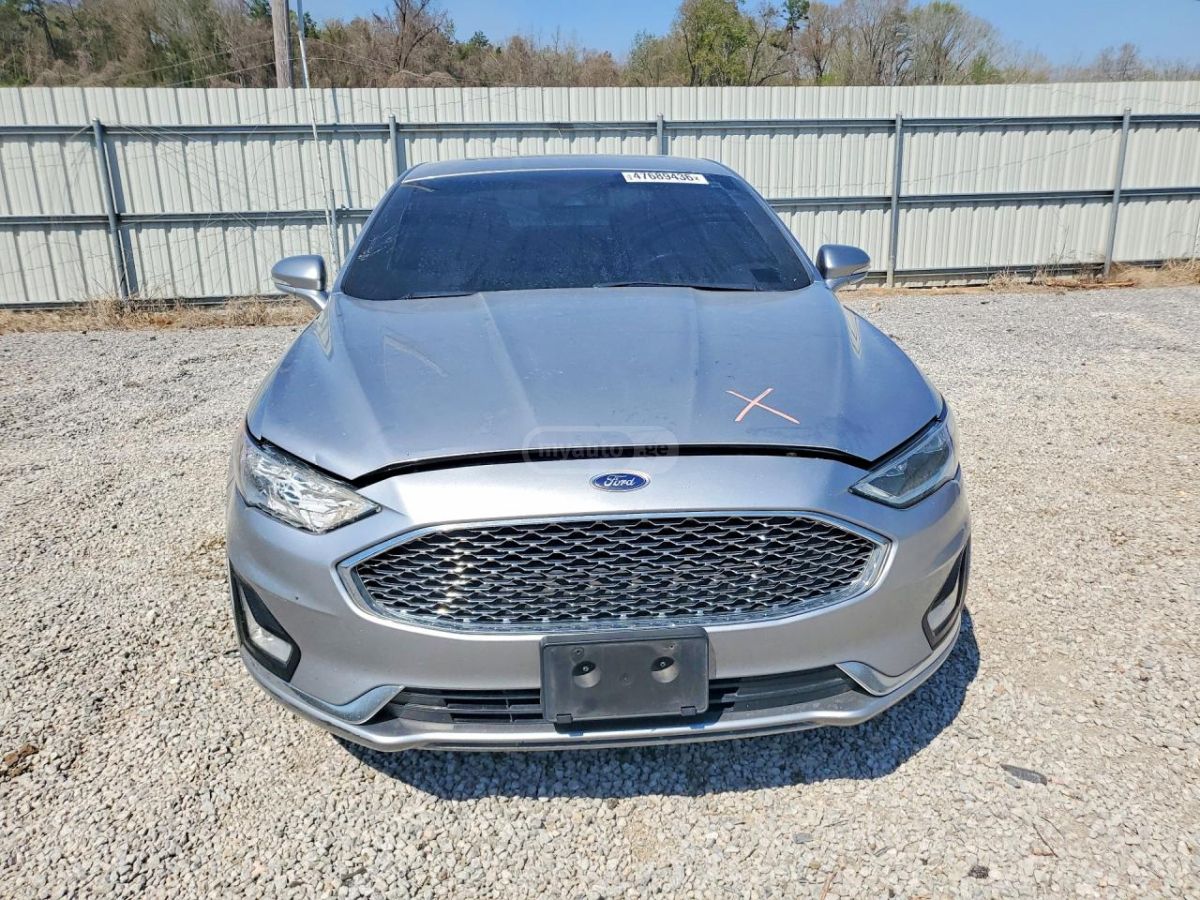Ford Fusion - фото 5