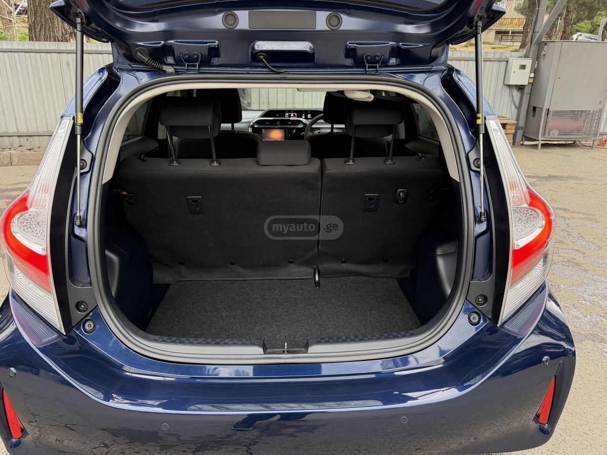 Toyota Aqua - фото 15