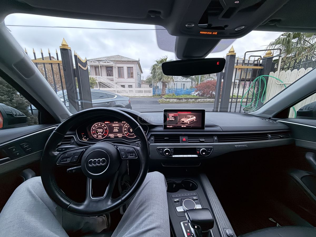 Audi A4 - фото 10