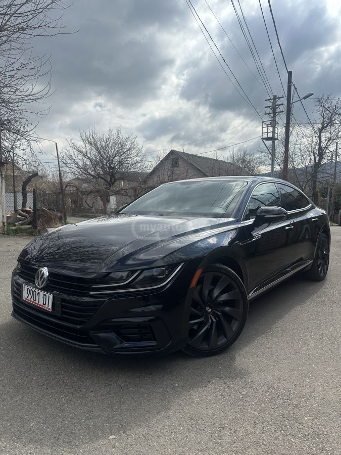 Volkswagen Arteon - фото 1