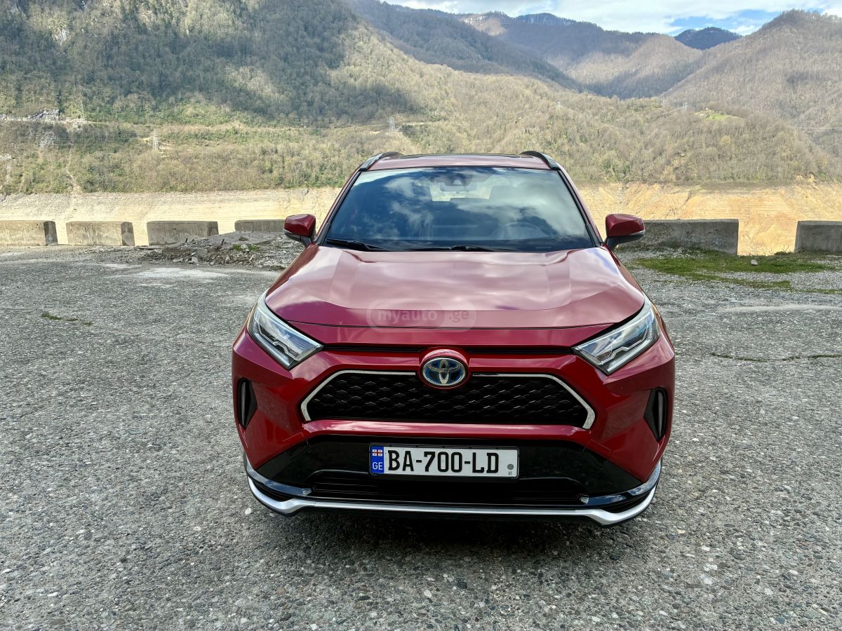 Toyota RAV 4 - фото 2