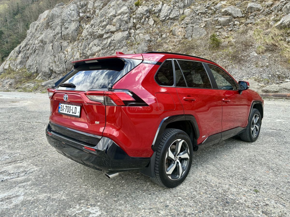 Toyota RAV 4 - фото 5