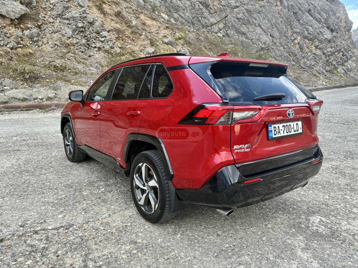 Toyota RAV 4 - фото 7
