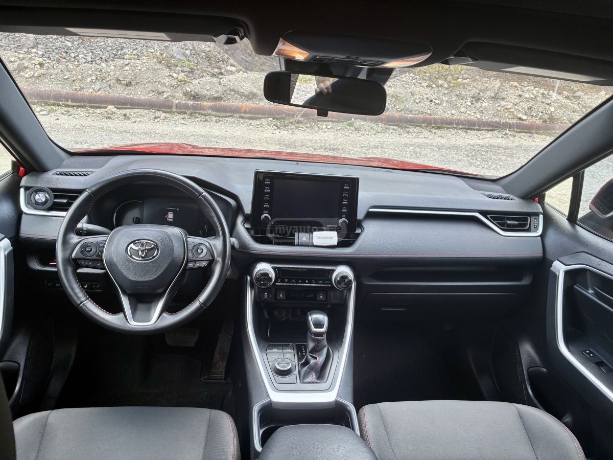 Toyota RAV 4 - фото 9