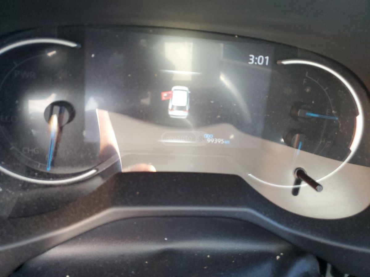 Toyota RAV 4 - фото 9