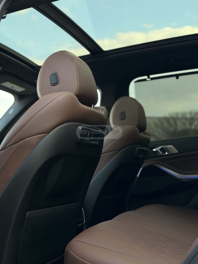 BMW X5 - фото 10