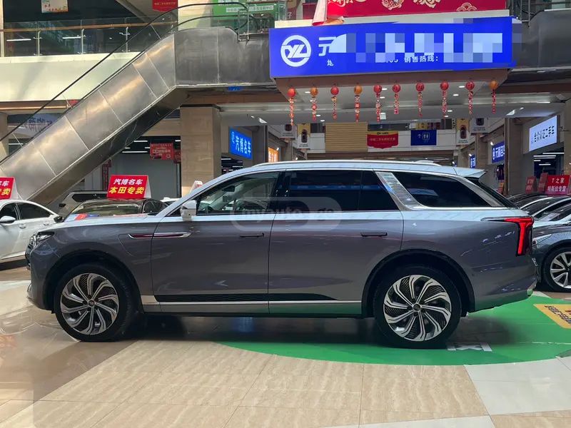 Hongqi E-HS9 - фото 4