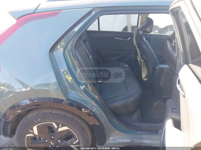 Kia Niro - фото 8
