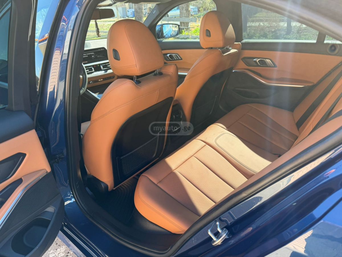 BMW 330 - фото 11