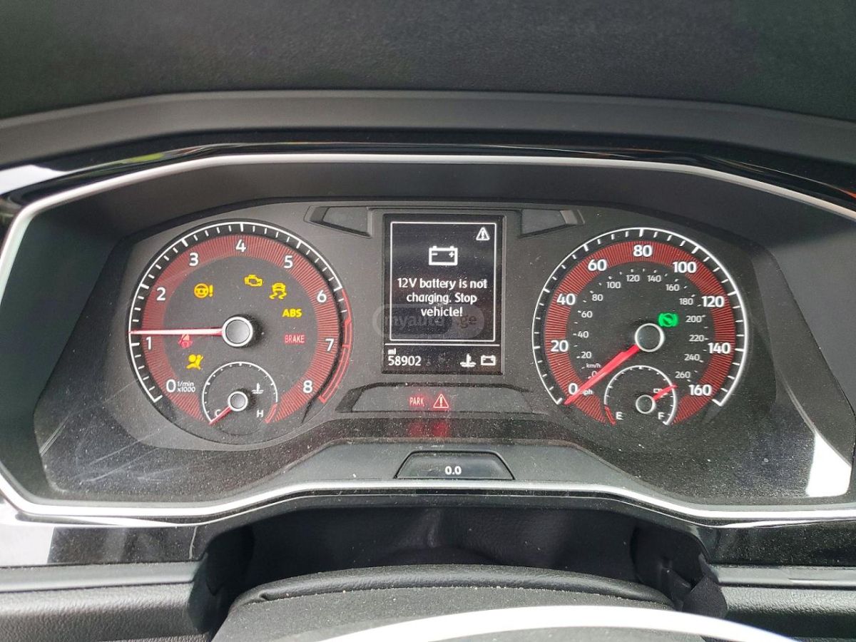 Volkswagen Jetta - фото 9