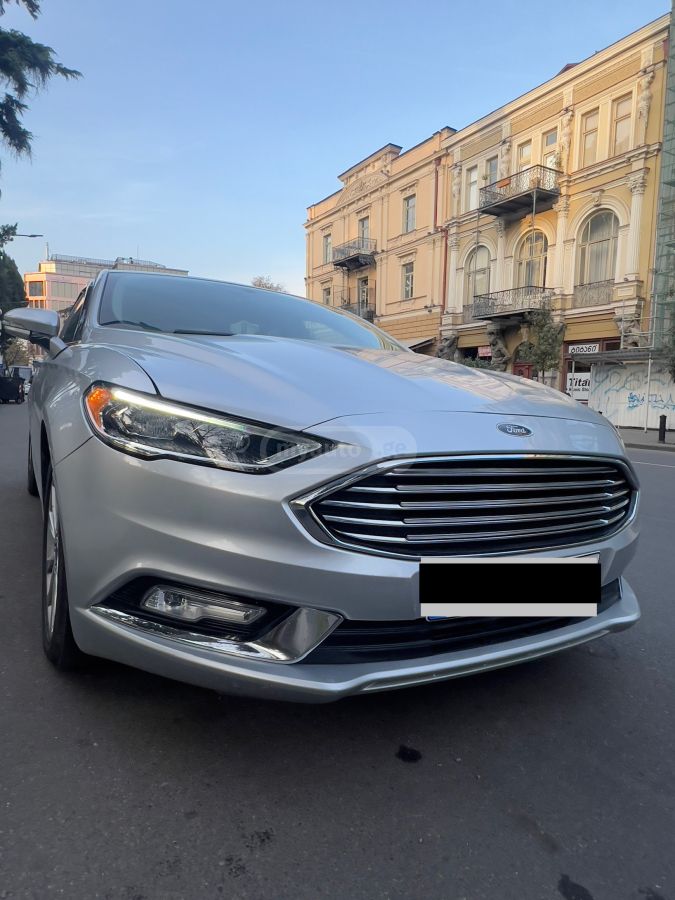 Ford Fusion - фото 2