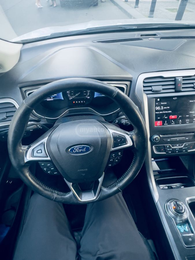 Ford Fusion - фото 3