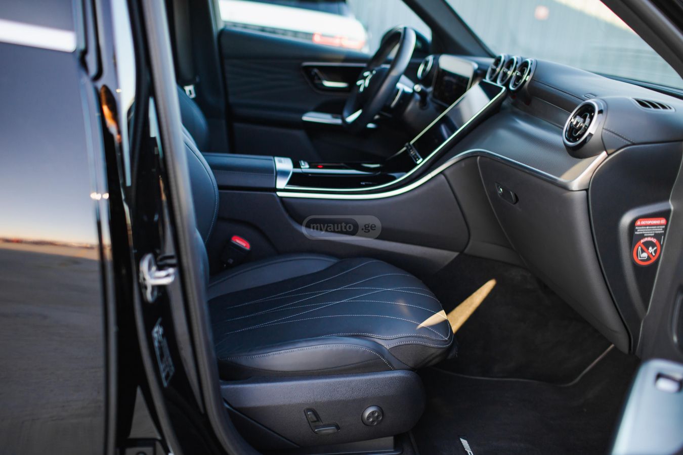 Mercedes-Benz - фото 4