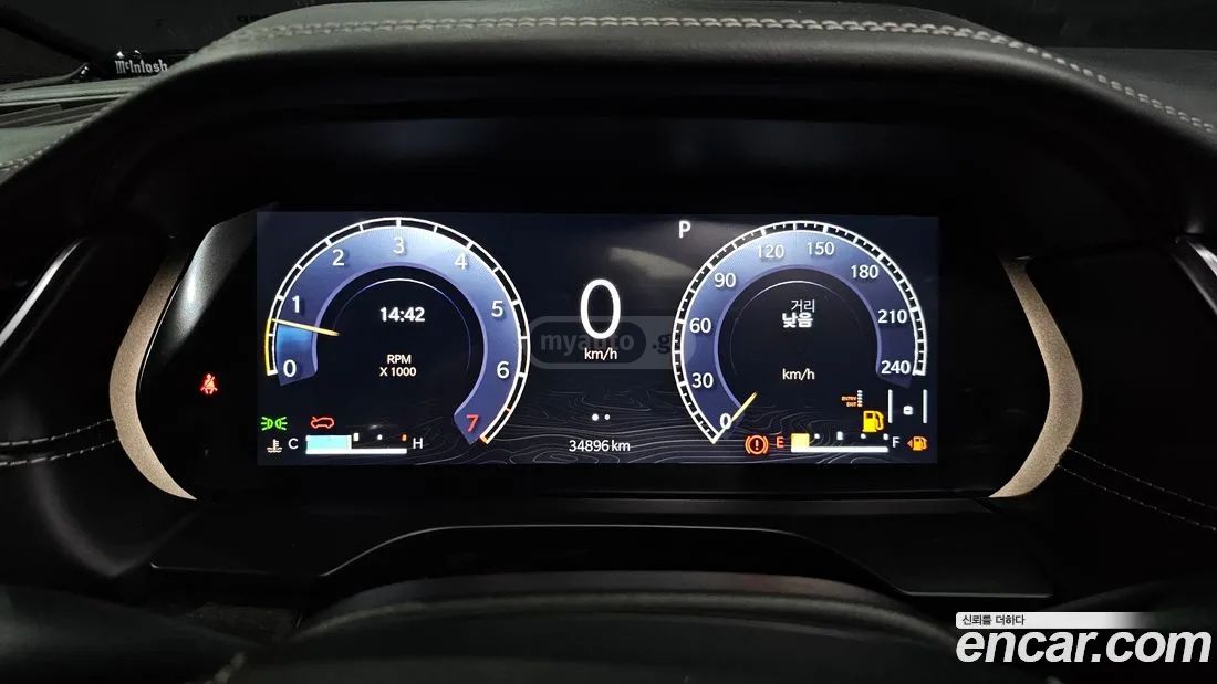 Jeep Grand Cherokee - фото 8