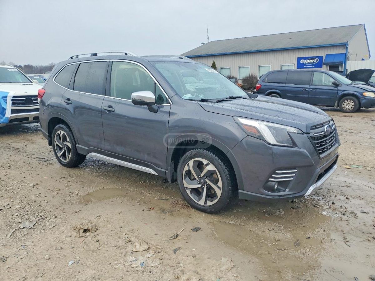 Subaru Forester - фото 4