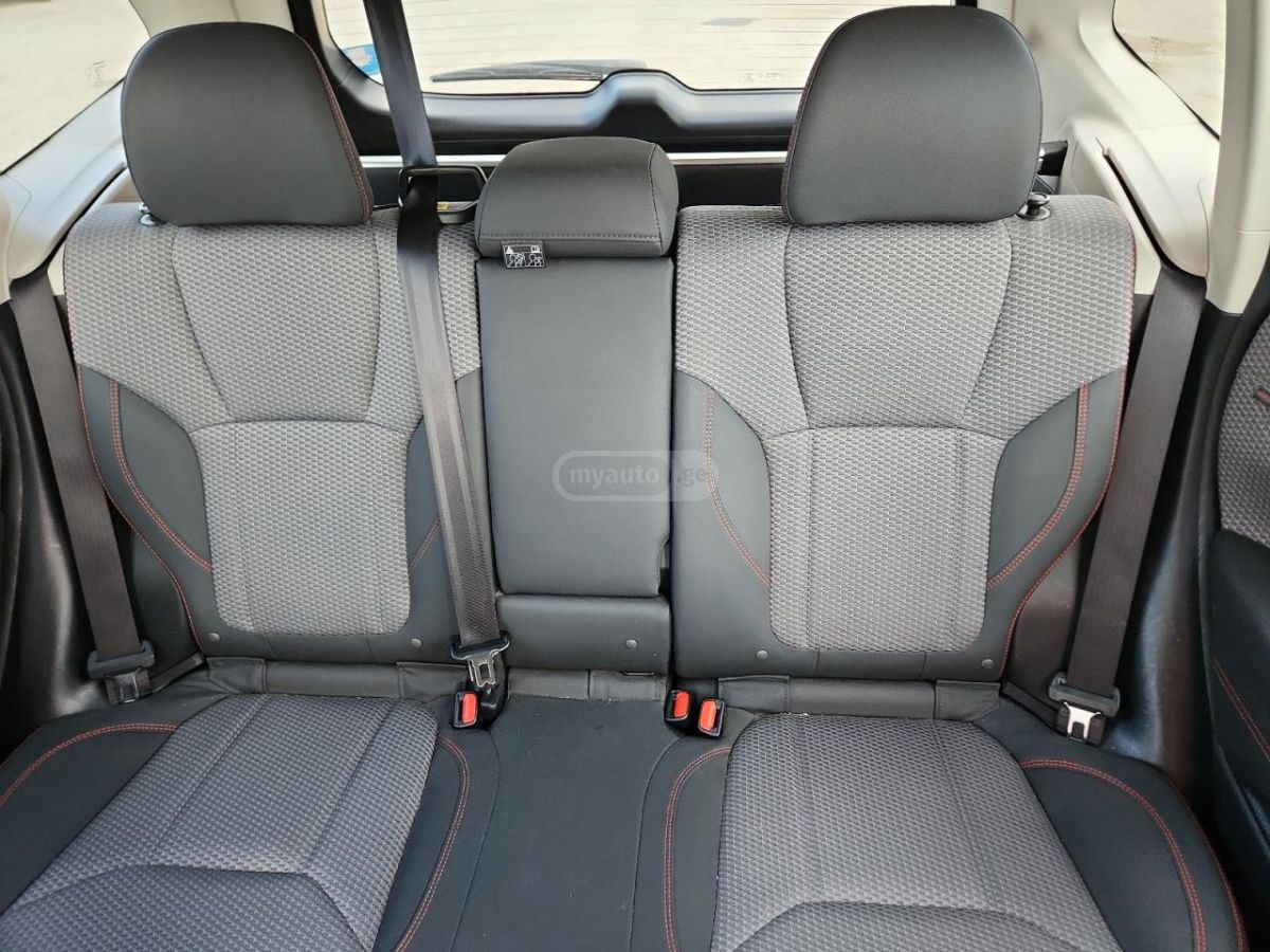 Subaru Forester - фото 10