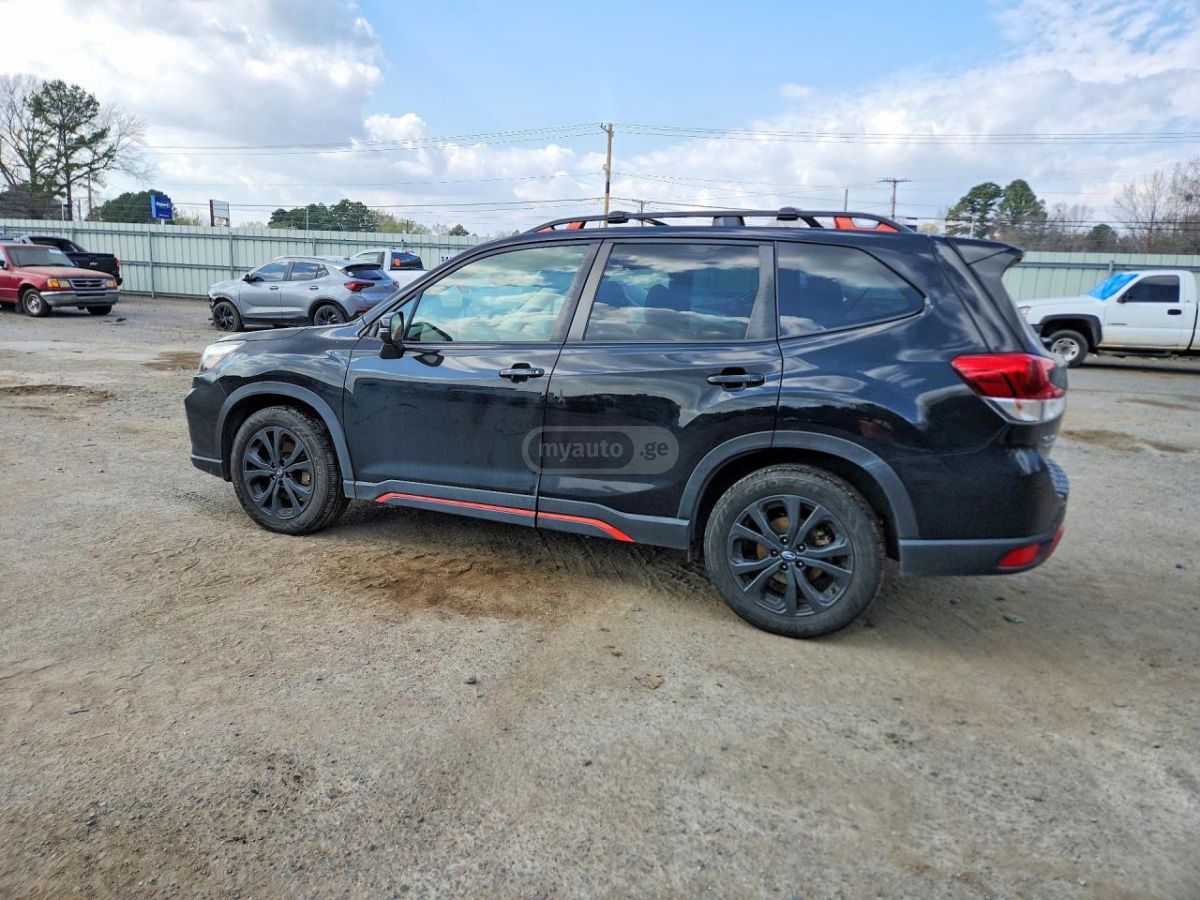 Subaru Forester - фото 2