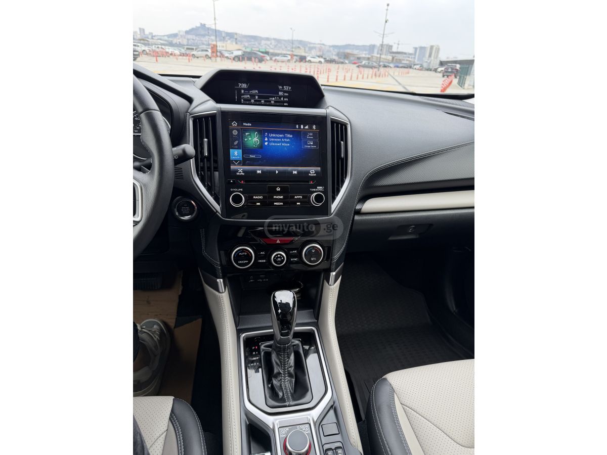 Subaru Limited 4dr All-Wheel Drive CV — миниатюра 12