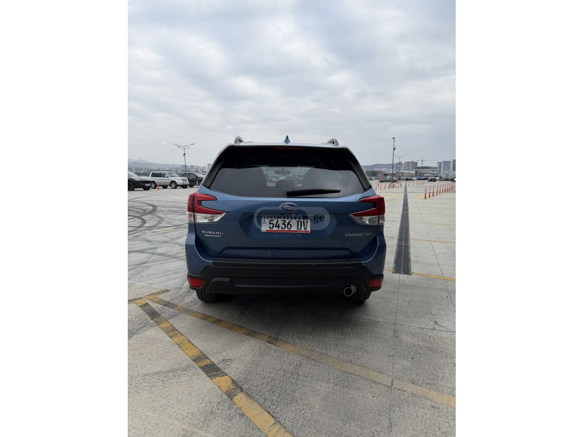 Subaru Limited 4dr All-Wheel Drive CV — миниатюра 4