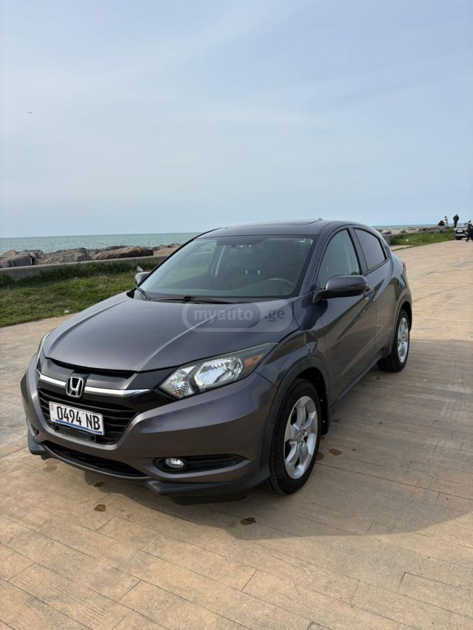 Honda HR-V - фото 1