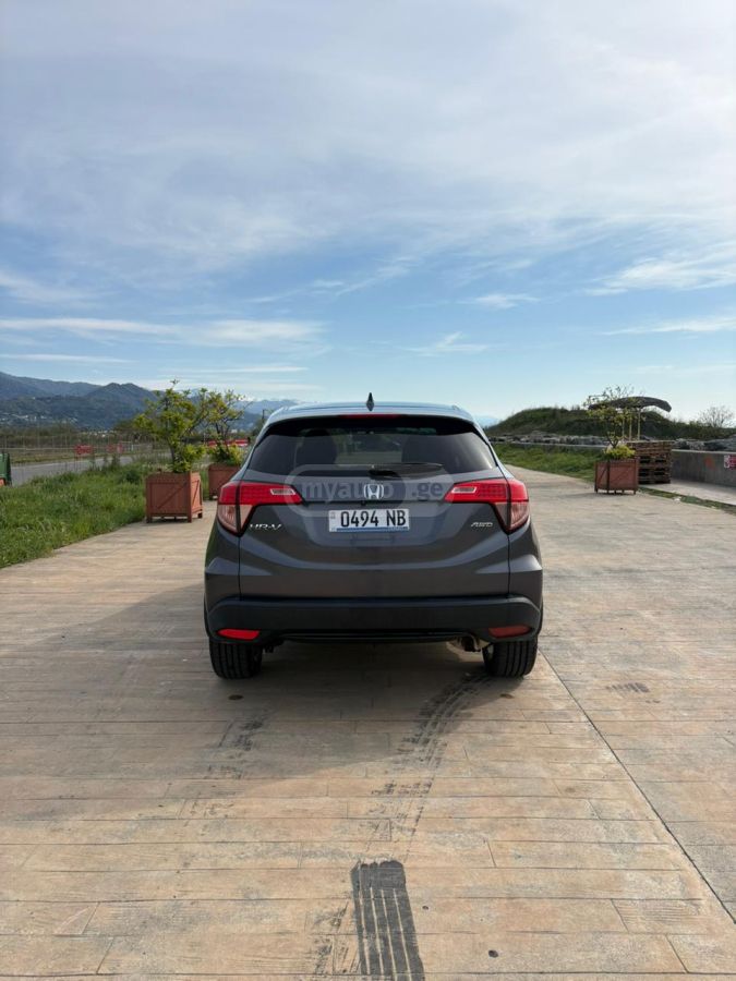 Honda HR-V - фото 8