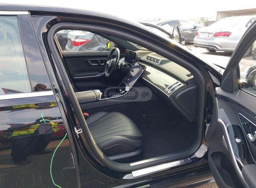 Mercedes-Benz S 500 - фото 4