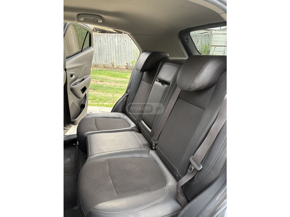 Buick Encore - фото 8