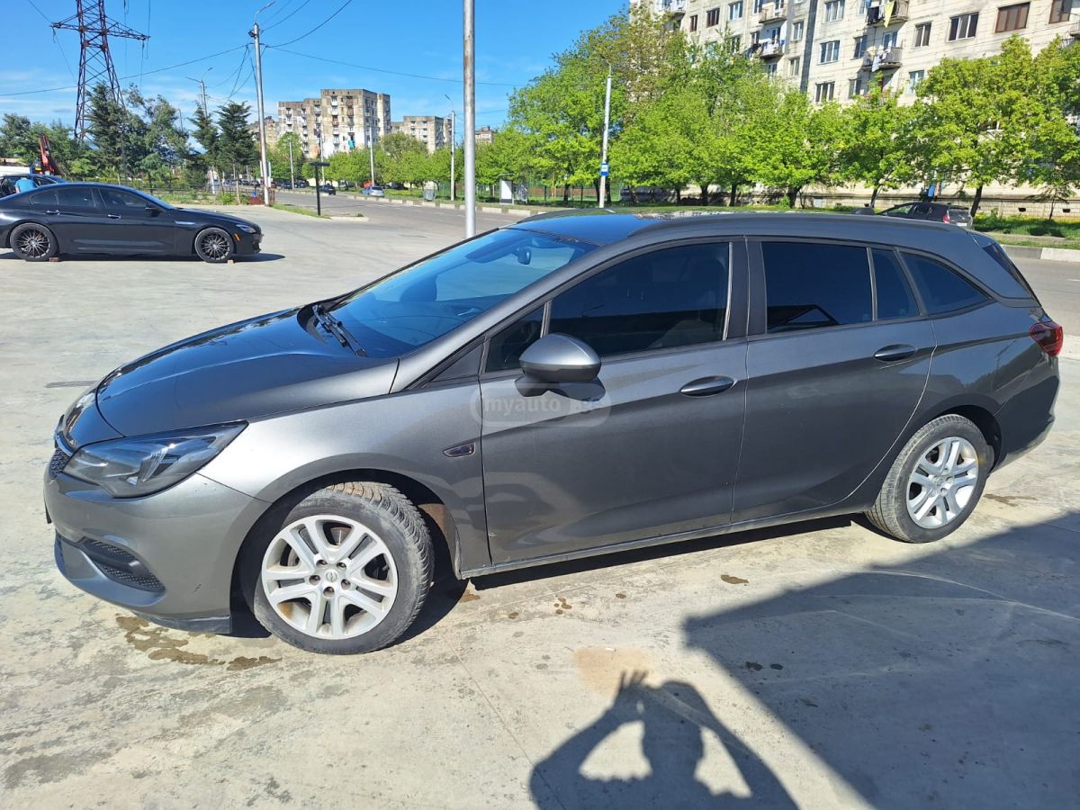 Opel Astra - фото 5