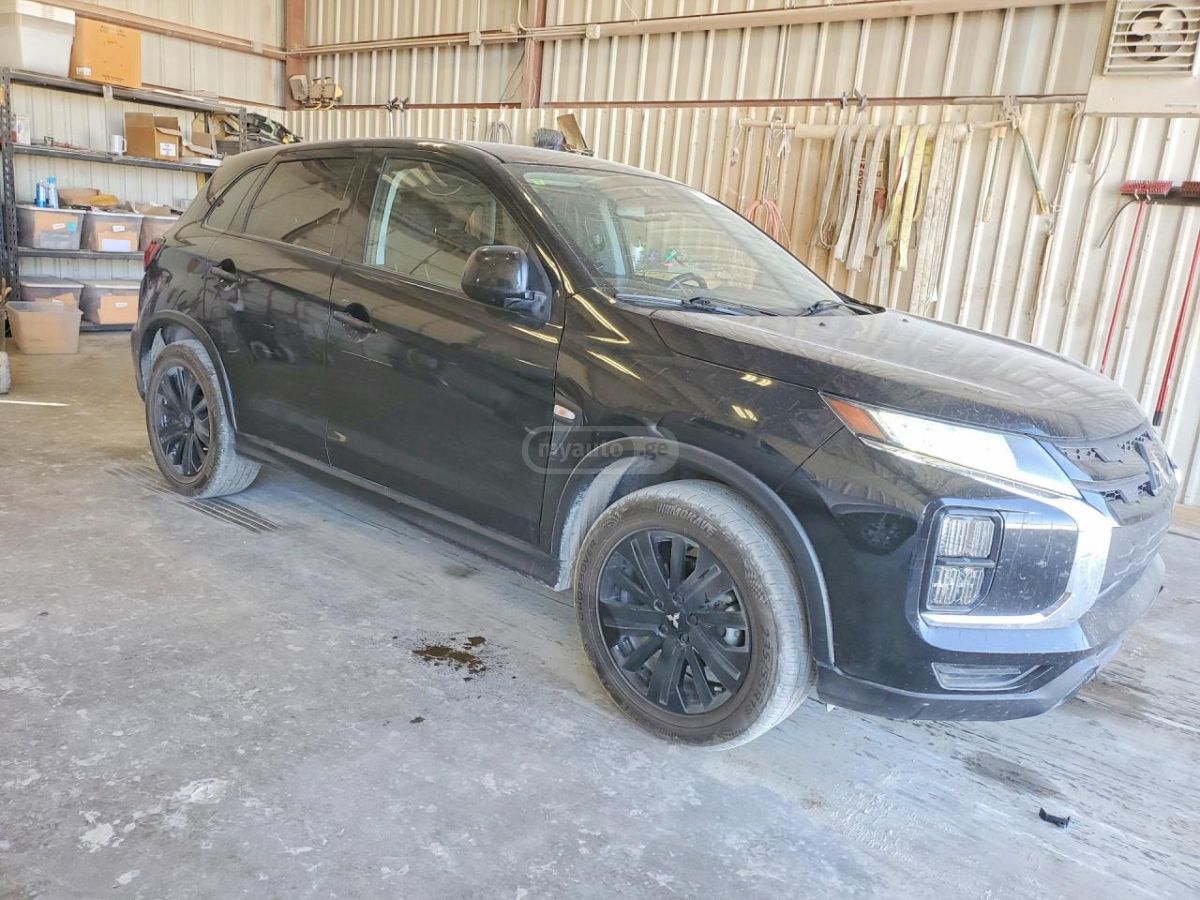 Mitsubishi Outlander - фото 4