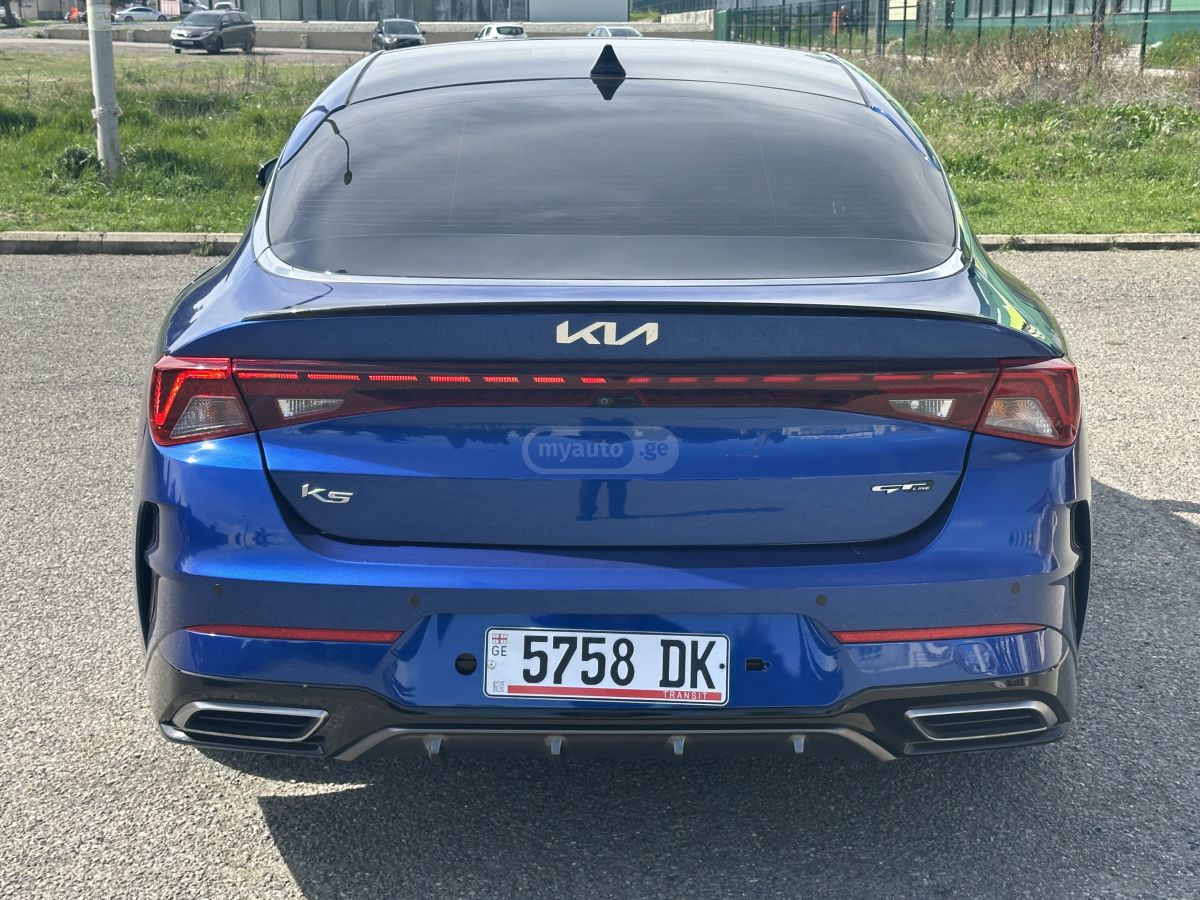 Kia K5 - фото 7