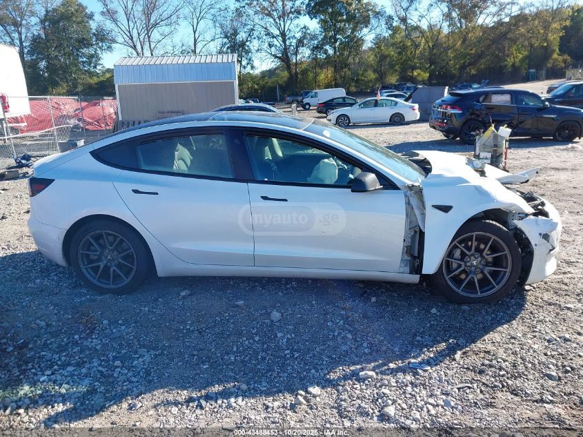 Tesla Dual Motor Long Range — миниатюра 7