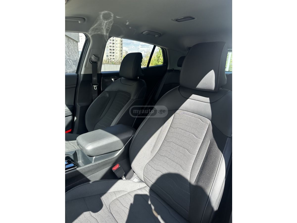 Kia Sportage - фото 11