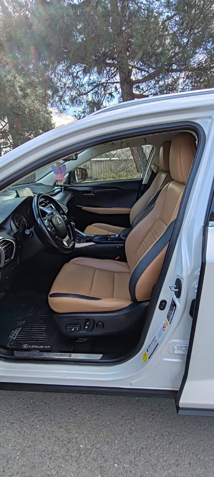 Lexus NX 200 - фото 4