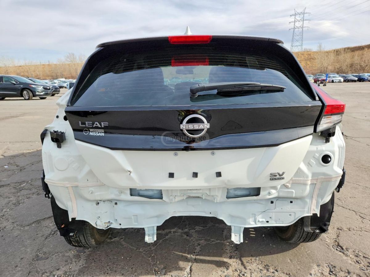 Nissan Leaf 2024 — миниатюра 6