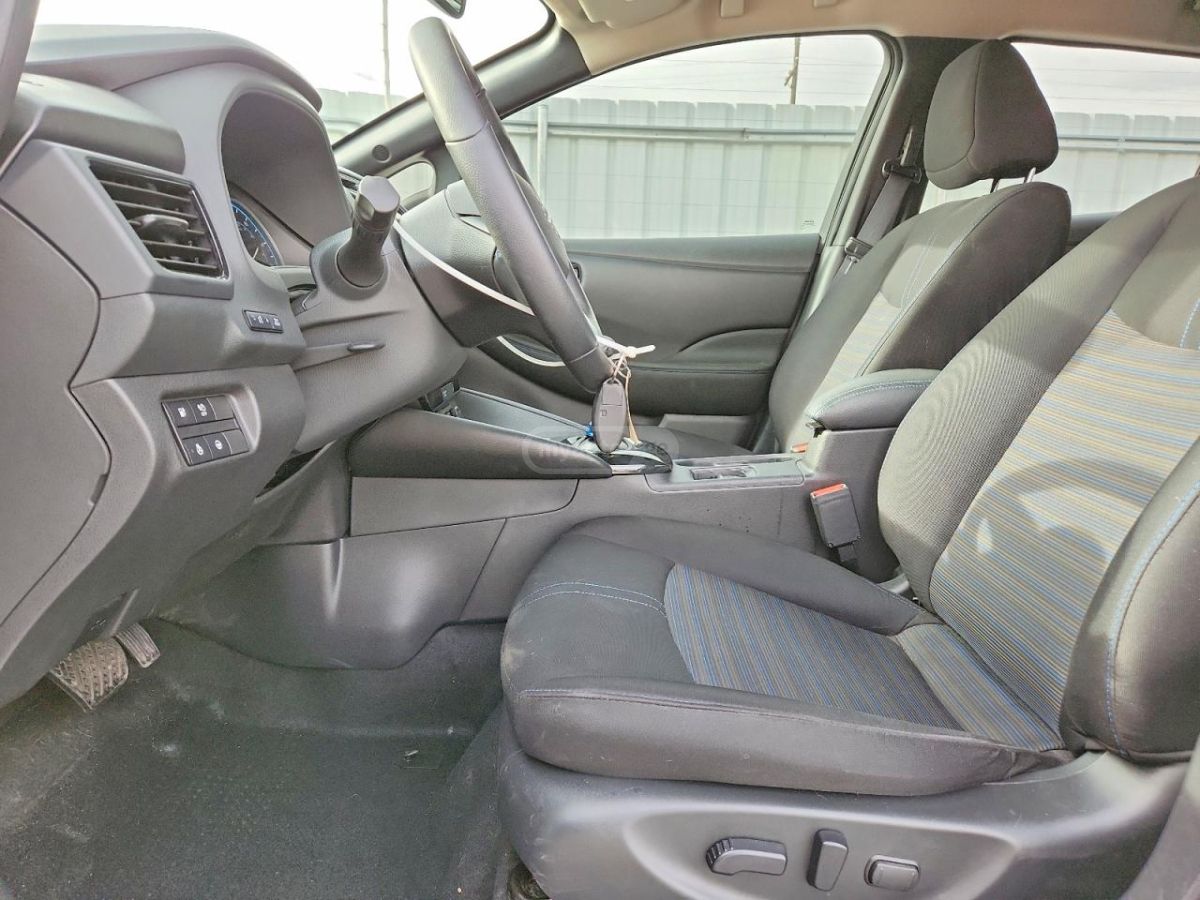 Nissan Leaf 2024 — миниатюра 7