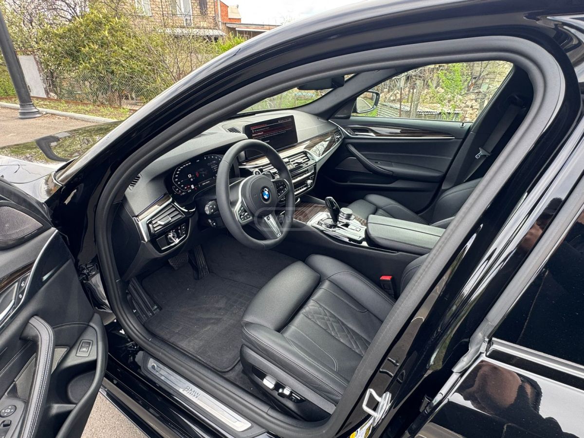 BMW 530 - фото 8