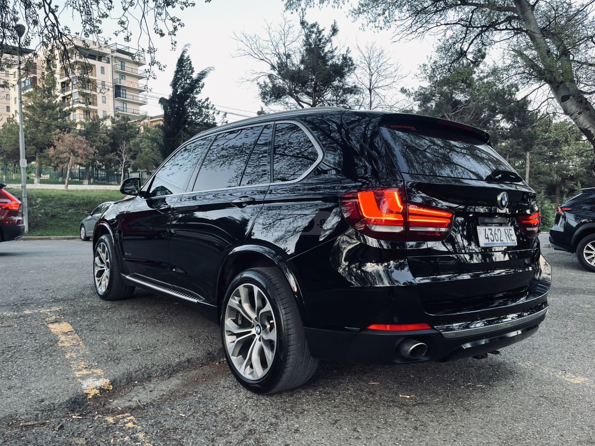 BMW X5 - фото 3