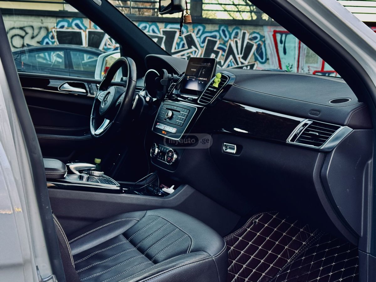 Mercedes-Benz GLS 450 - фото 11