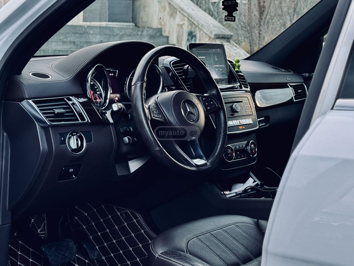Mercedes-Benz GLS 450 - фото 7