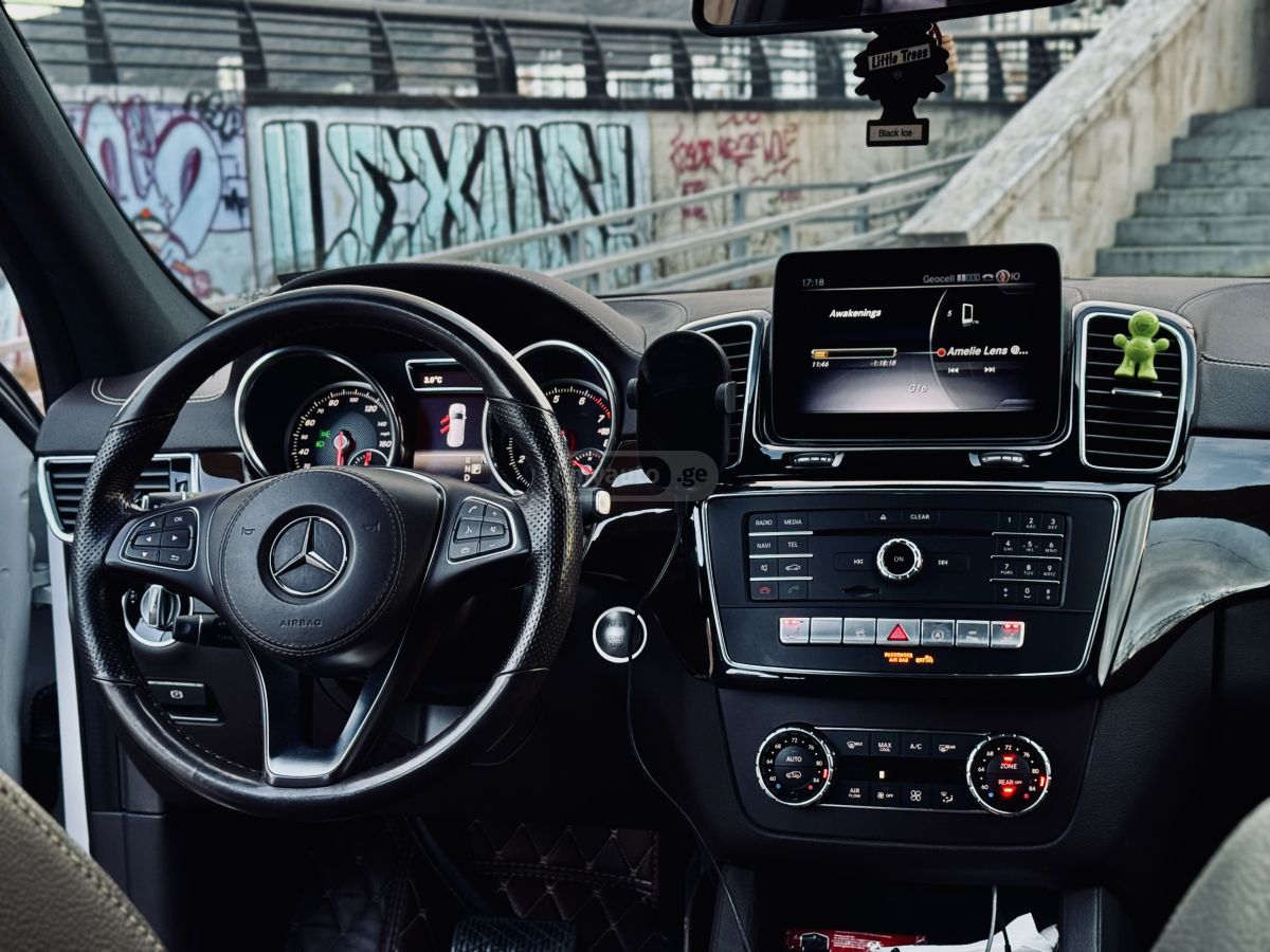 Mercedes-Benz GLS 450 - фото 9