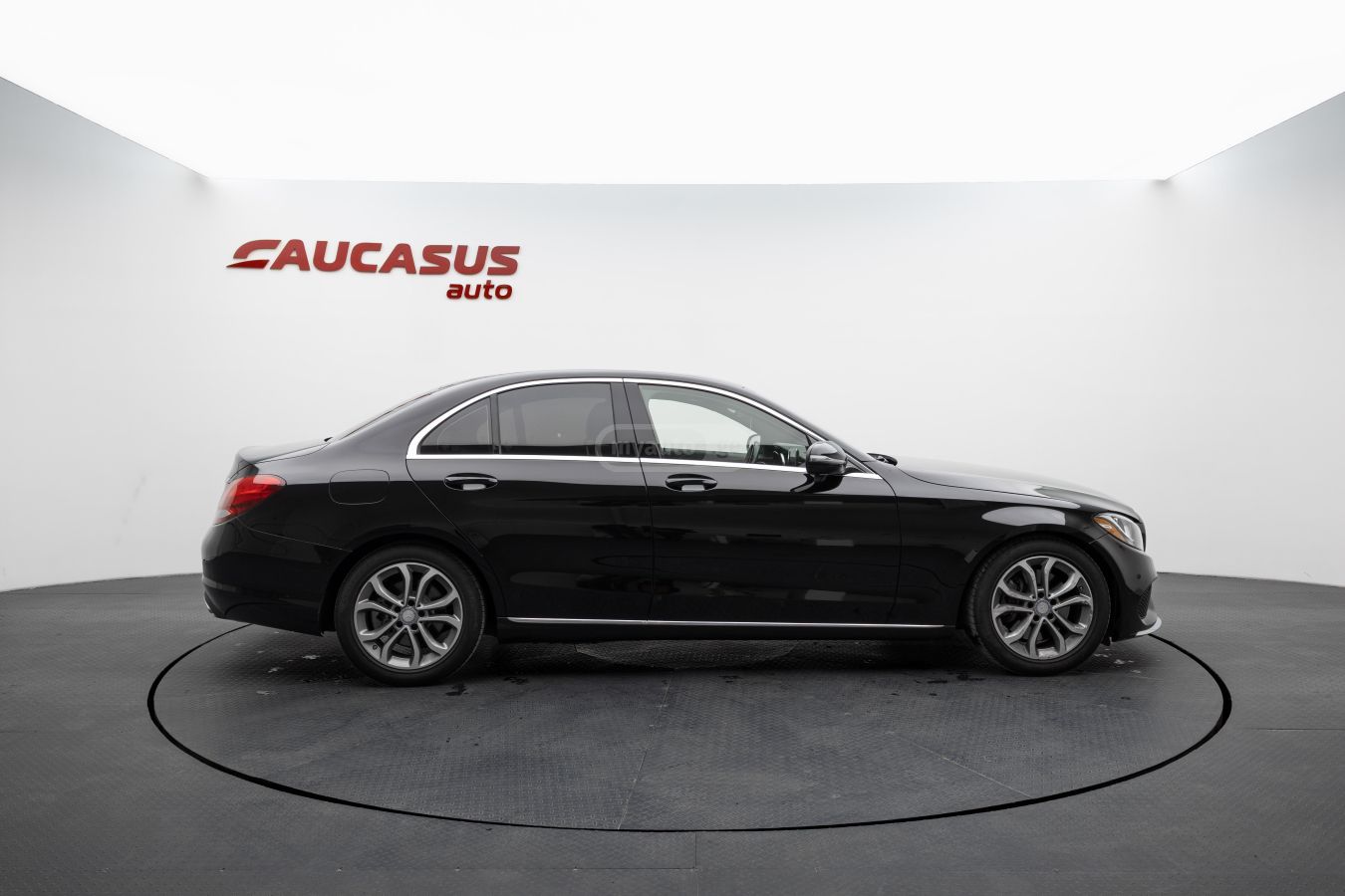 Mercedes-Benz C 200 - фото 4