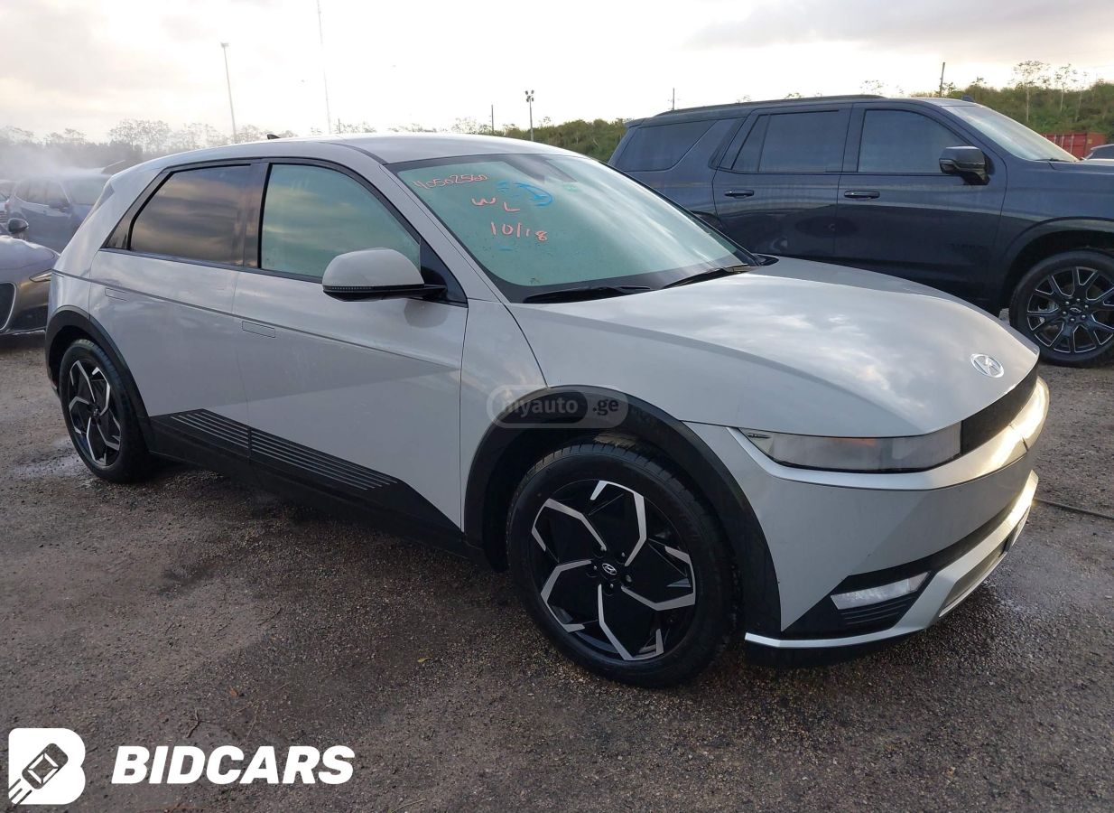 Hyundai Ioniq Standard Range 2023 — миниатюра 1