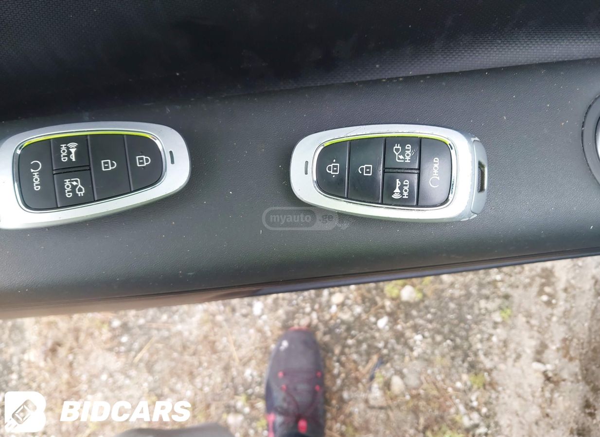 Hyundai Ioniq Standard Range 2023 — миниатюра 7