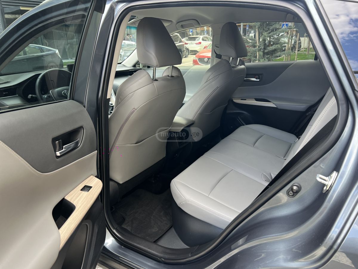 Toyota Venza - фото 13