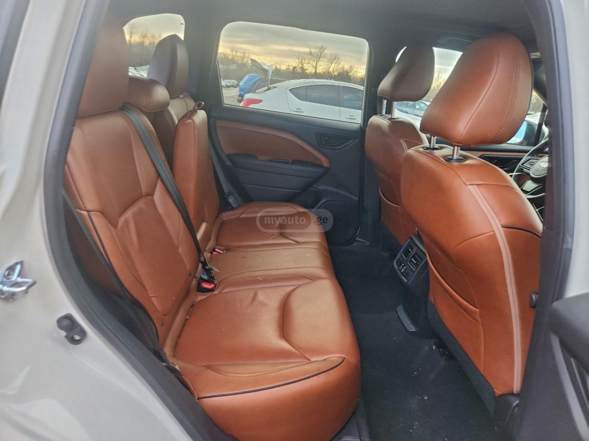 Subaru Premium — миниатюра 8