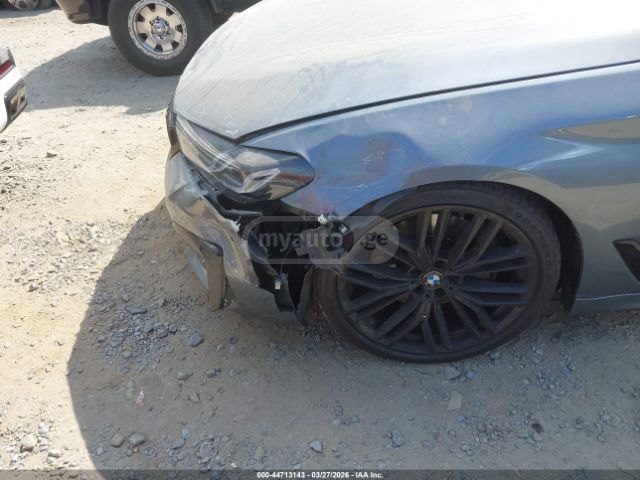 BMW 540I 2021 — миниатюра 10