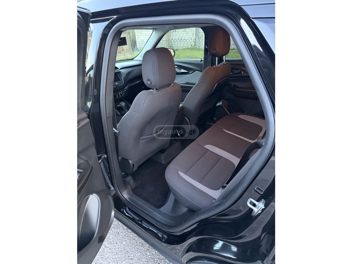 Chevrolet Trailblazer - фото 12